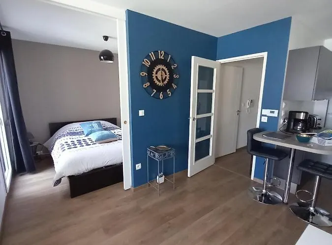 Magnifique 3 Etoiles Centre Et A Pied Apartman *